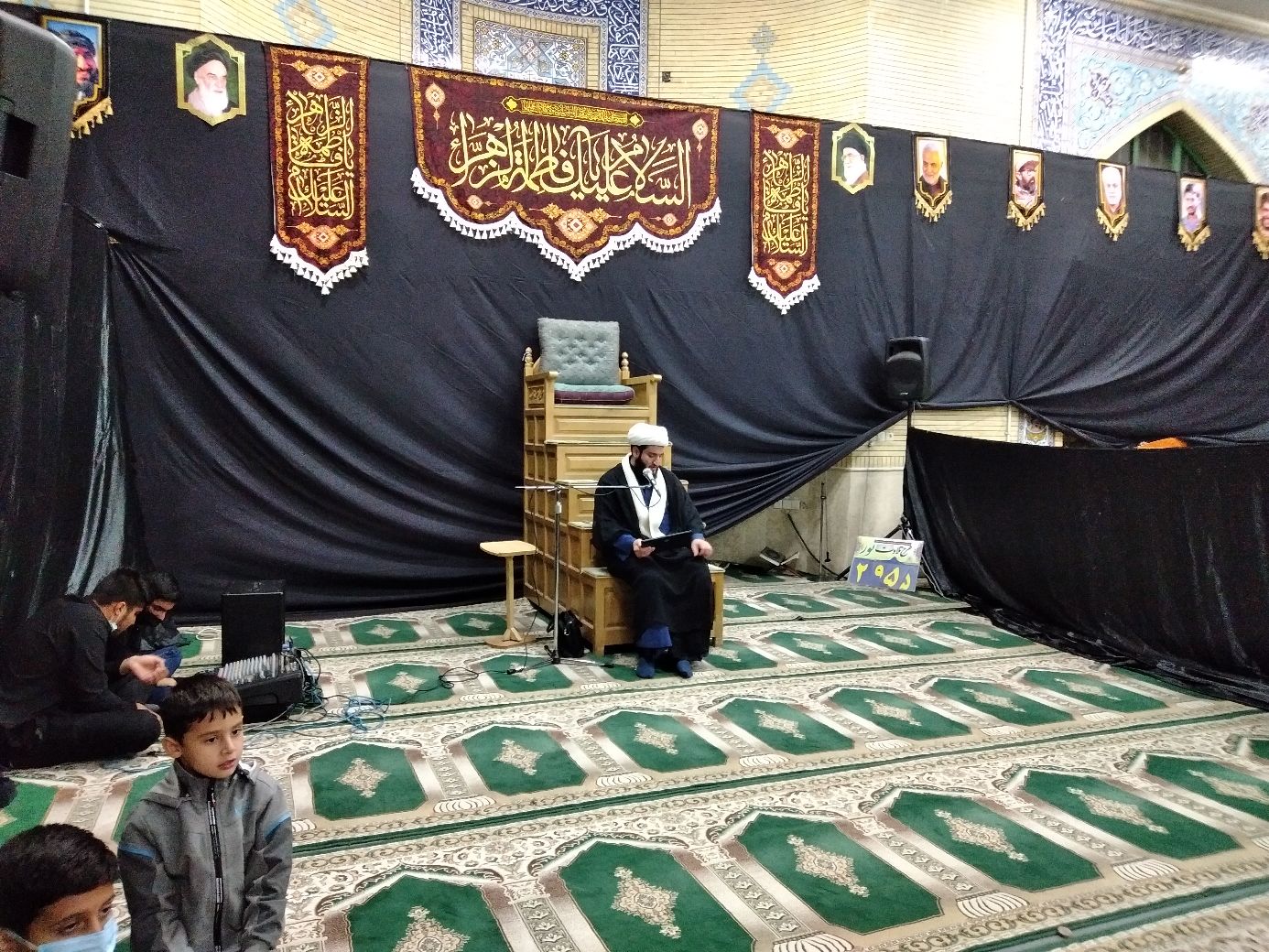 به همت بچه هاي مسجد امام سجاد(ع) شهرکرد، «مکتب حاج قاسم» رنگ و بوي فاطمي به خود گرفت