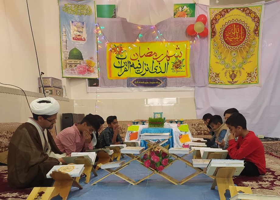 برگزاري روزانه محفل قرآني ويژه نوجوانان در مسجد حضرت صاحب الزمان (عج) روستاي لارک